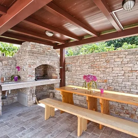 Hébergement de vacances Kascuni A3 *