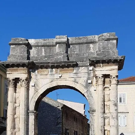 Kascuni A3 Hébergement de vacances Štinjan